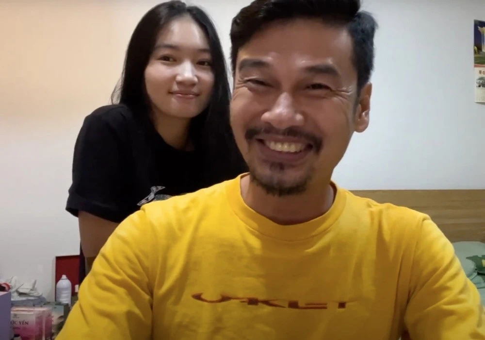 Vợ Tiết Cương 3 năm bị mắng đều đặn, lấy chồng già chiếm tài sản, đáp trả cứng - Hình 6