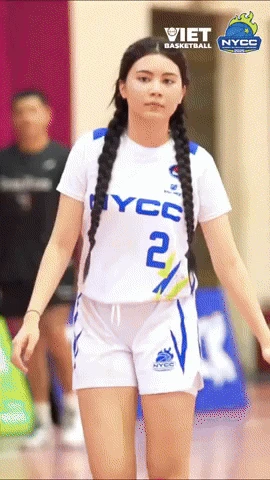 Xem Hạt Dẻ nhà MC Quyền Linh chơi bóng rổ: Chẳng còn hình tượng nàng thơ nhưng vẫn cuốn vô cùng! - Hình 3