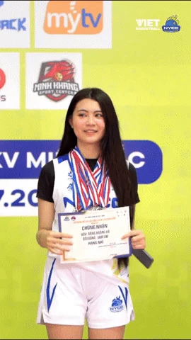 Xem Hạt Dẻ nhà MC Quyền Linh chơi bóng rổ: Chẳng còn hình tượng nàng thơ nhưng vẫn cuốn vô cùng! - Hình 5