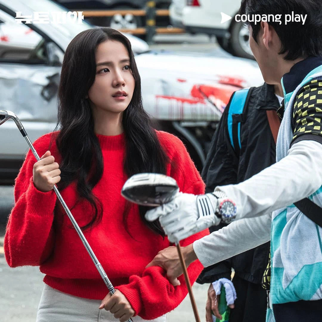 Jisoo tự gỡ gạc danh tiếng nhờ 5 phút tỏa sáng trong vai phụ, dù bị lợi dụng? - Hình 6