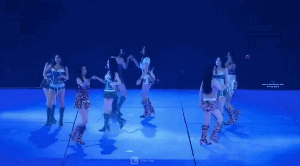 Nhóm nữ đỉnh lưu càng có tuổi càng lười nhảy? - Hình 1