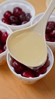 Giá cherry đang rẻ, mua về làm thạch trái cây mát lạnh gây nghiện này: Cả người lớn lẫn trẻ nhỏ đều mê tít! - Hình 9
