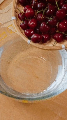 Giá cherry đang rẻ, mua về làm thạch trái cây mát lạnh gây nghiện này: Cả người lớn lẫn trẻ nhỏ đều mê tít! - Hình 4