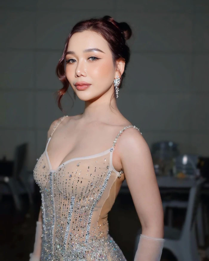 Nữ ca sĩ ngoại tình với VĐV có vợ, chính thất vạch mặt liền tỏ vẻ đáng thương? - Hình 6