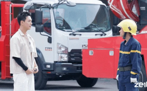 Nam diễn viên vừa xuất hiện ở Chiến Sĩ Quả Cảm đã phạm lỗi khiến Kiều Minh Tuấn và dàn sao căng thẳng ra mặt - Hình 2