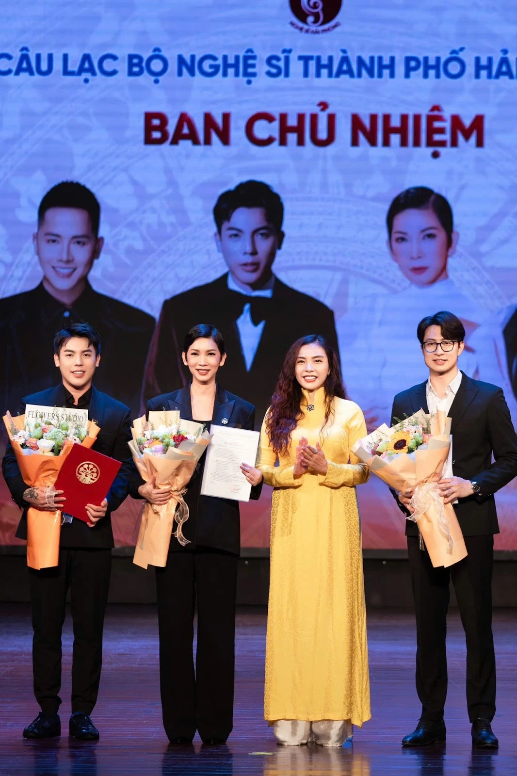 Ông trùm Hoa hậu, chủ MEVN Phạm Duy Khánh vừa lên chức chủ nhiệm là ai? - Hình 6