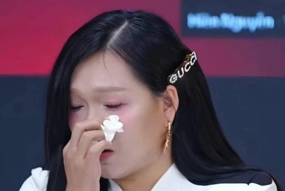 Phạm Thoại tái xuất hậu drama, ngoại hình tàn tạ, CĐM ví như vừa thoát án tử! - Hình 6