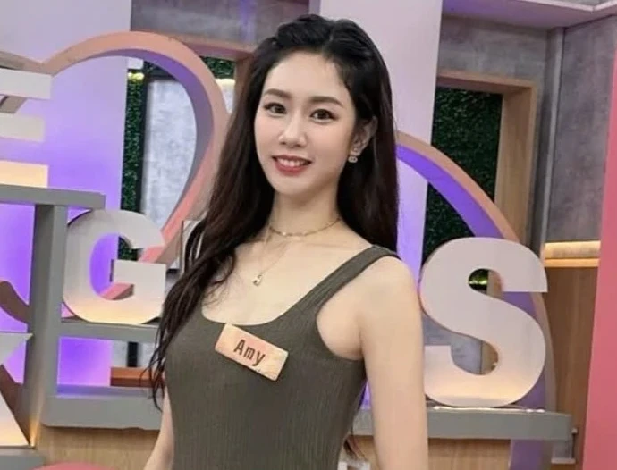 Sao nữ Cbiz bị đồn cặp trụ trì Thiếu Lâm Tự phạm tội, đáp trả gắt, đòi kiện - Hình 2
