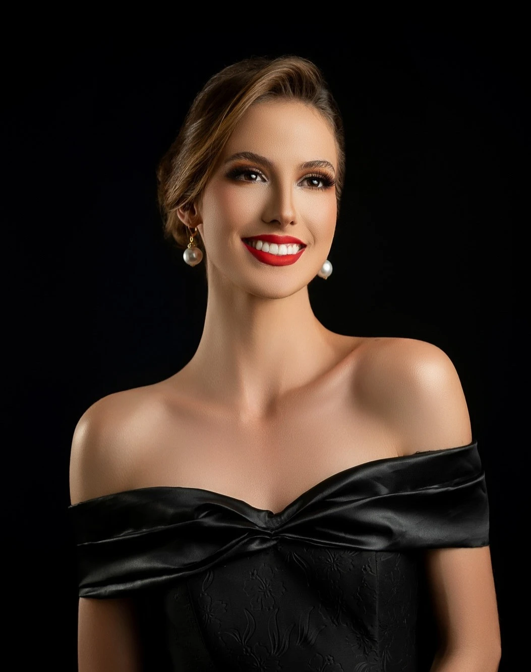 Miss Universe: lộ diện thí sinh có đai đen Taekwondo, vóc dáng, visual đối ngược - Hình 4