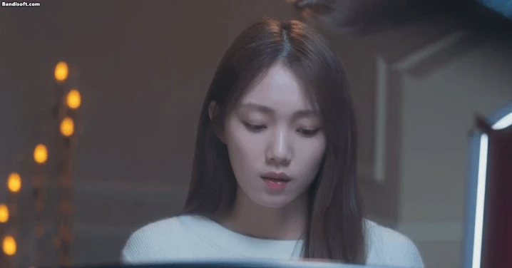 Đẹp như cô gái này mà đi bưng bê đúng là phí của trời: Nhan sắc dịu keo vô cùng, sinh ra để vào showbiz - Hình 4