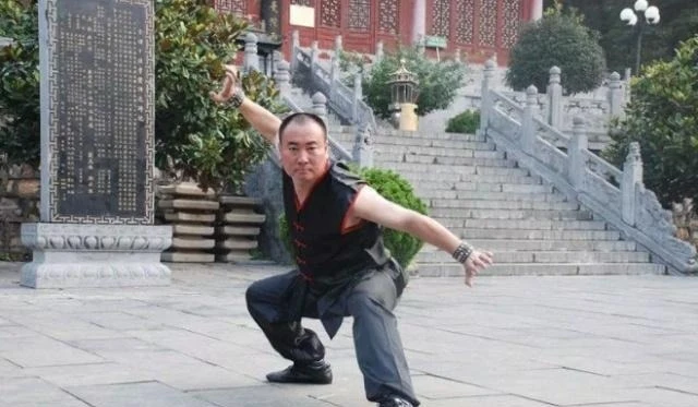 Thích Tiểu Long nghi liên quan vụ án trụ trì Thiếu Lâm Tự, 2 tội ác bị đào lại - Hình 3