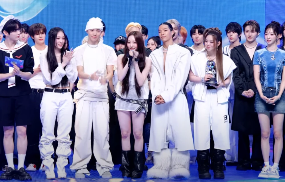 ALLDAY PROJECT mới debut 10 ngày đã đánh bại aespa, BABYMONSTER kém xa - Hình 2