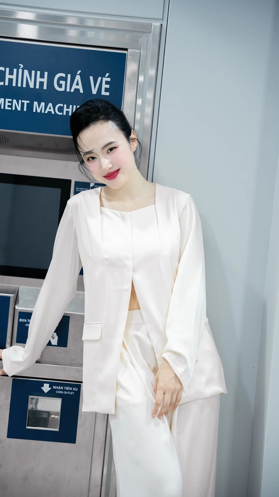 Angela Phương Trinh lộ body thật qua camera thường, khác xa hình ảnh tự đăng? - Hình 5