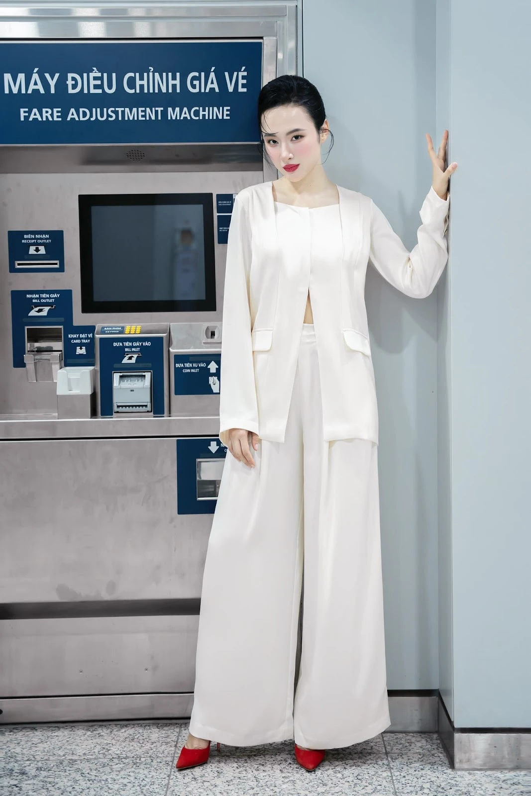 Angela Phương Trinh lộ body thật qua camera thường, khác xa hình ảnh tự đăng? - Hình 4
