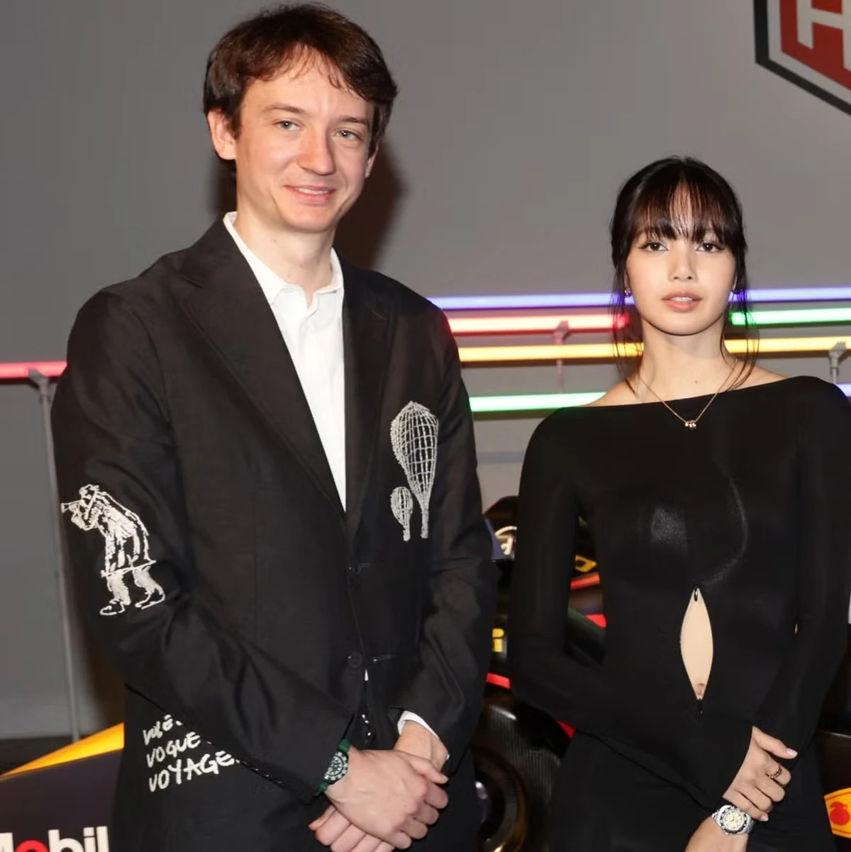 Lisa phát ngôn sốc về vụ tai chảy máu lộ tình trạng đáng lo, không thể comeback? - Hình 5