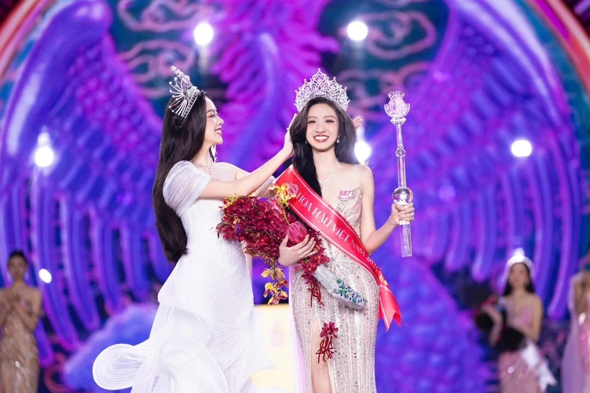 Tân Hoa hậu Việt Nam che giấu bạn trai hậu đăng quang, fan chê thua xa Ý Nhi - Hình 1