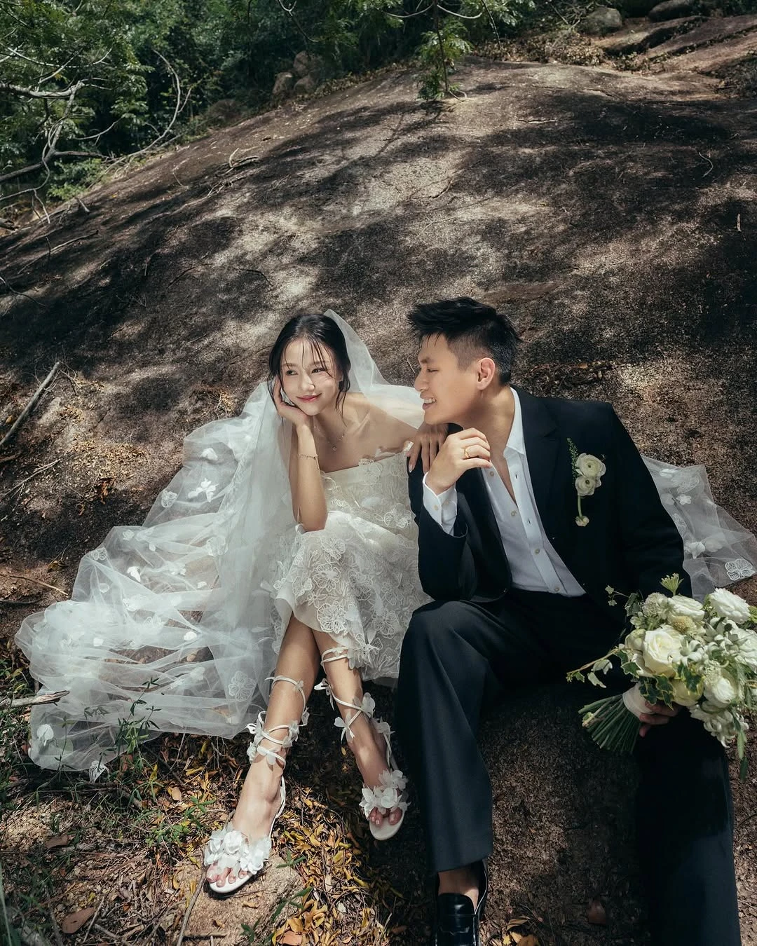 Bé Pam sắp làm chị hai? Salim lộ dấu hiệu mang thai lần 2 gây xôn xao MXH - Hình 2