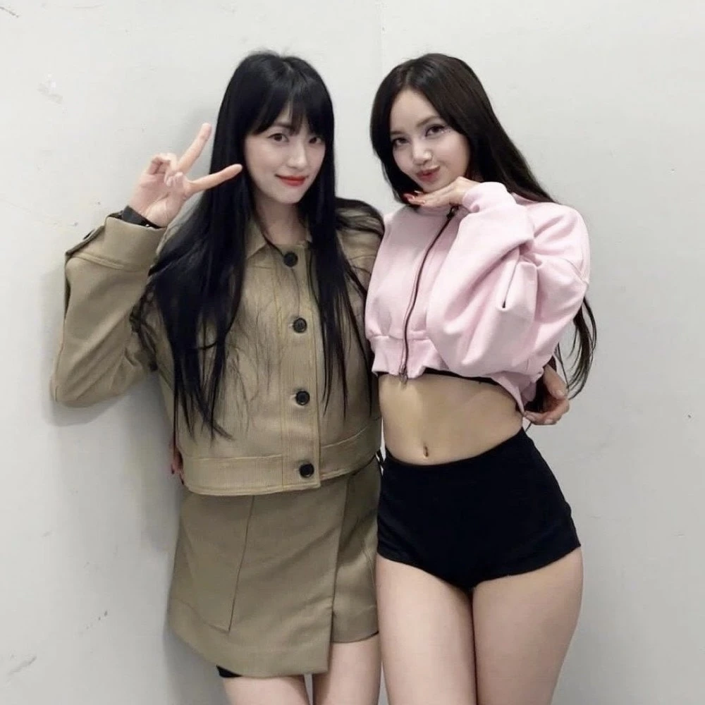 Chị ruột Jisoo lộ ảnh liên quan đến Jin (BTS), hút tương tác khủng, vì sao? - Hình 5