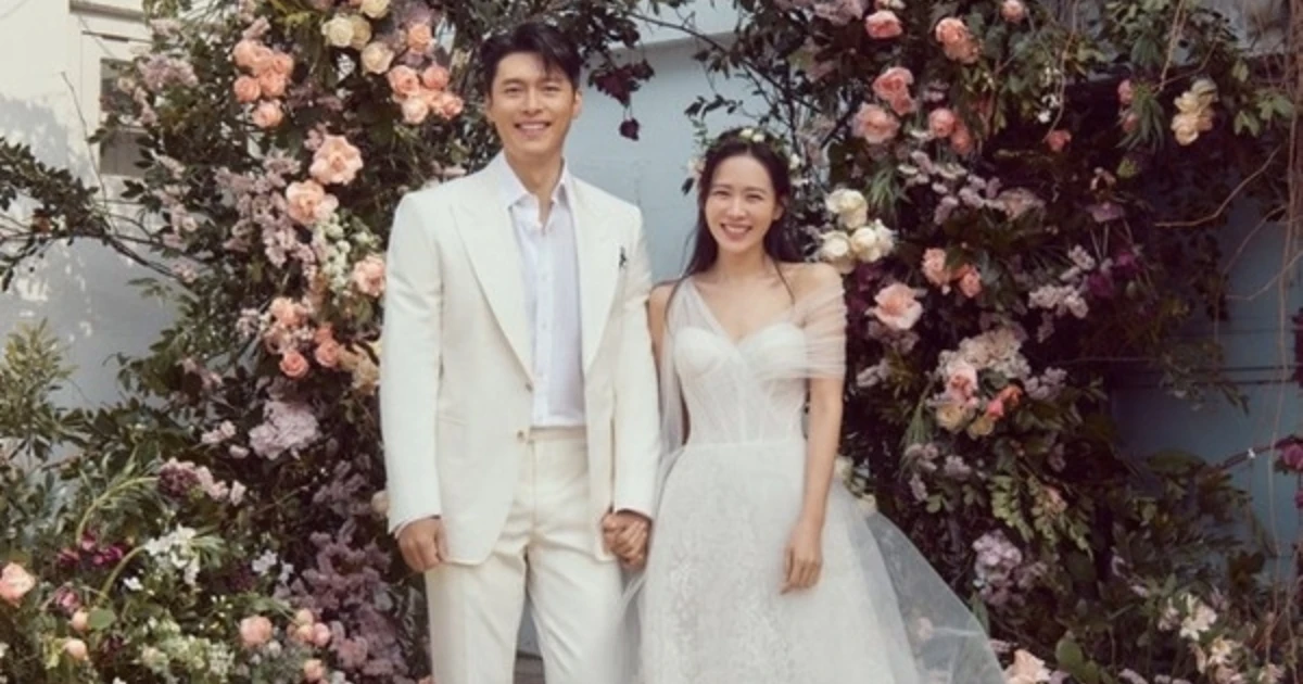 Hyun Bin - Son Ye Jin lộ ảnh gia đình! Nhan sắc quý tử chính thức lộ diện? - Hình 7