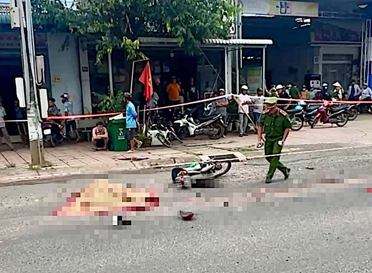 TP.HCM: Người đàn ông đi sát lề đường vẫn va chạm xe khách, qua đời ngay tại chỗ - Hình 6