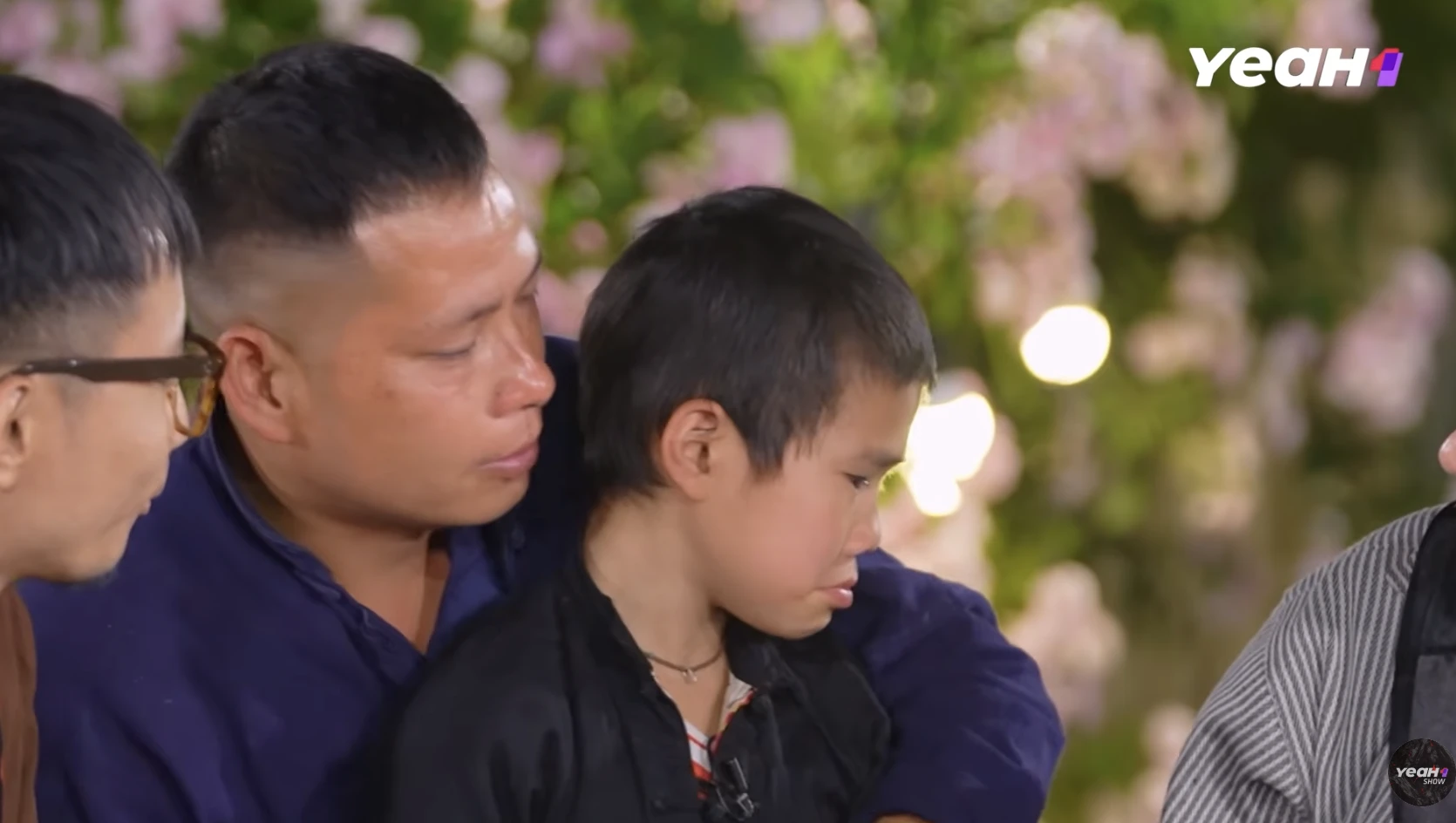 Bức thư bé lớp 3 vùng cao gửi dàn sao Gia Đình Haha: Quẹt vội nước mắt khi đọc đến cuối - Hình 4