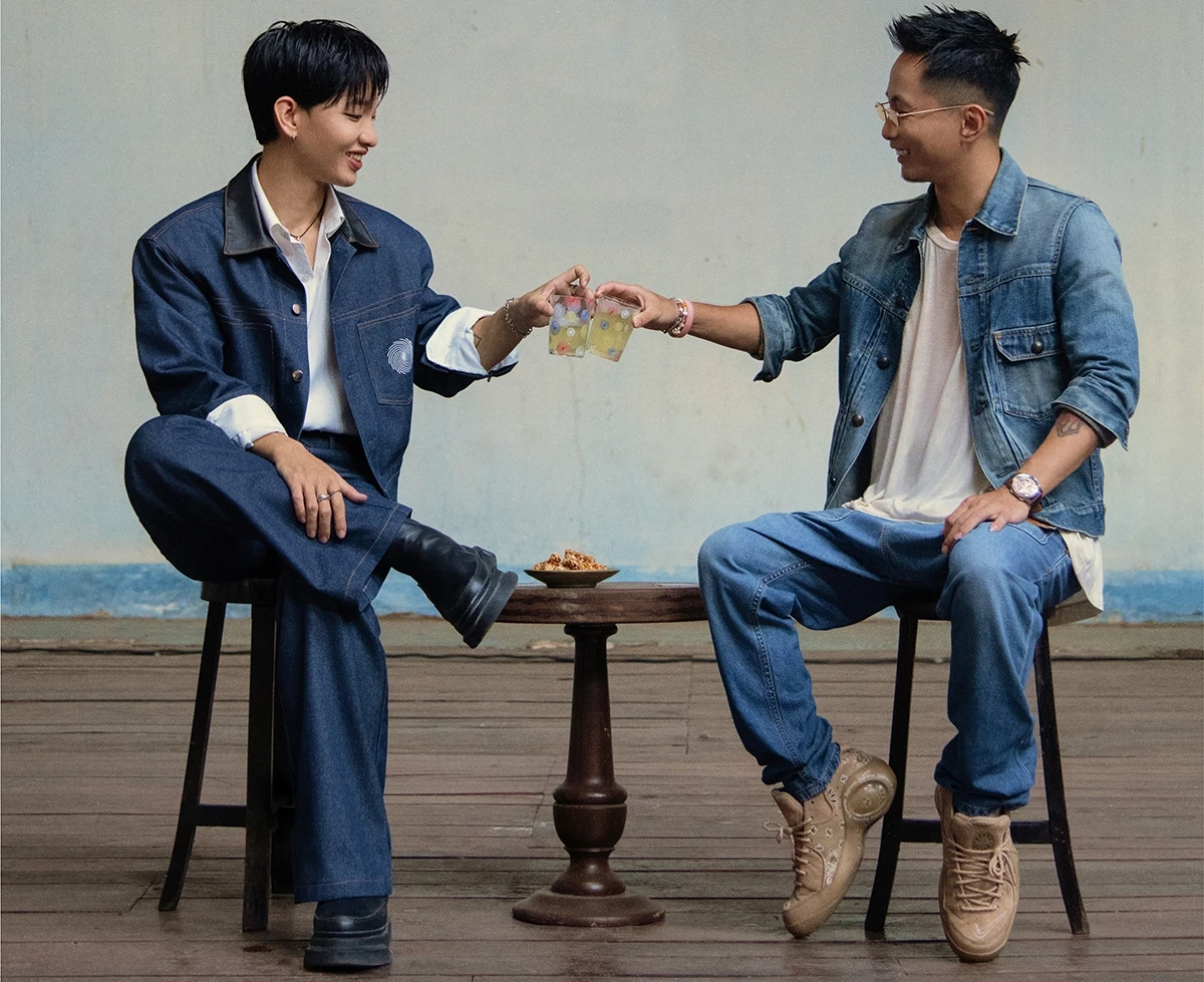 Hoàng Dũng tung loạt ảnh thơ ấu: Mũm mĩm, ôm đàn, cover nhạc từ năm 2008 - Hình 3
