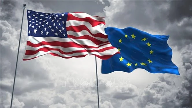 Mỹ và EU có khả năng đạt được thỏa thuận thuế quan dưới 10% - Hình 1