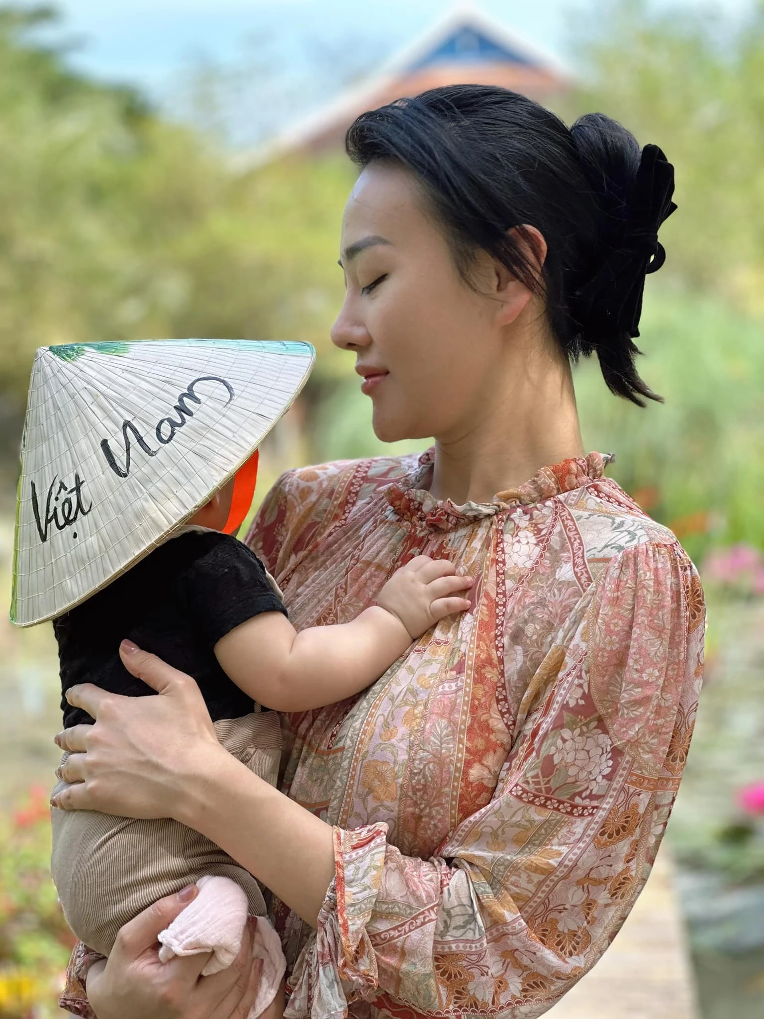 Xôn xao tin Shark Bình cho vợ 1 tỷ tiêu vặt mỗi tháng, Phương Oanh lên tiếng - Hình 4