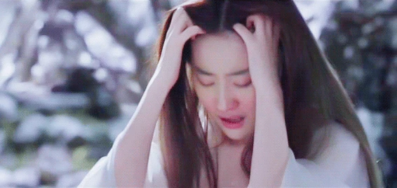 10 mỹ nhân Hoa ngữ đóng cảnh khóc dở hơn chữ dở: Lưu Diệc Phi như đang ăn vạ, số 1 chẳng biết đang khóc hay cười - Hình 3