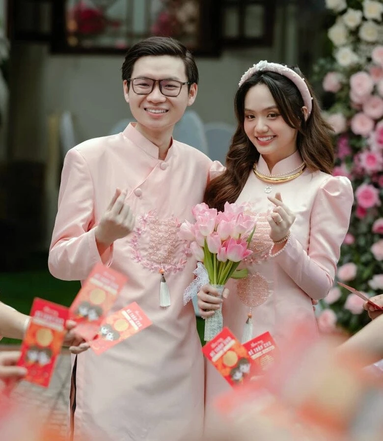 Gia Kỳ Suri Gia Đình Phép Thuật ẵm con đi tiệc Hoà Hiệp, tưởng anh em - Hình 6