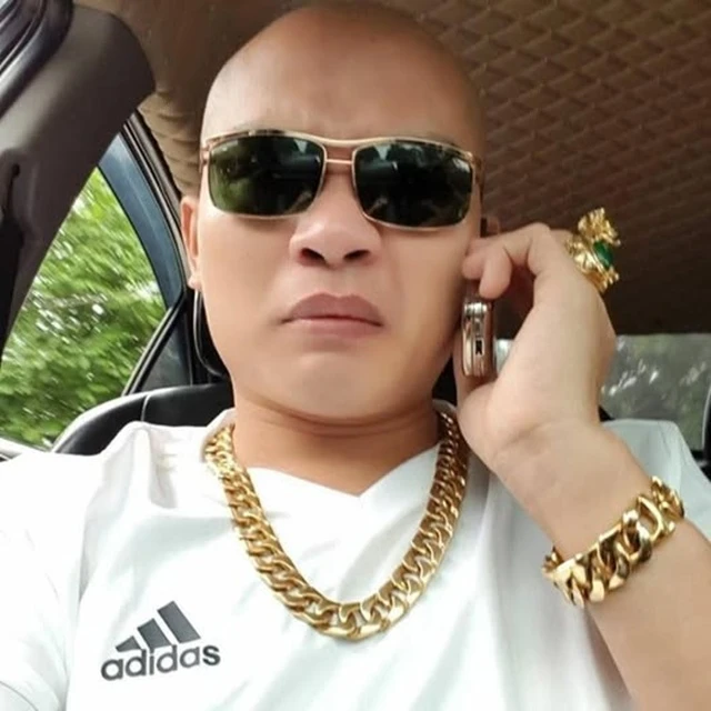 Đàn em Huấn Hoa Hồng vừa bị bế vì dùng chất cấm, đồng bọn hé lộ tình tiết sốc - Hình 4