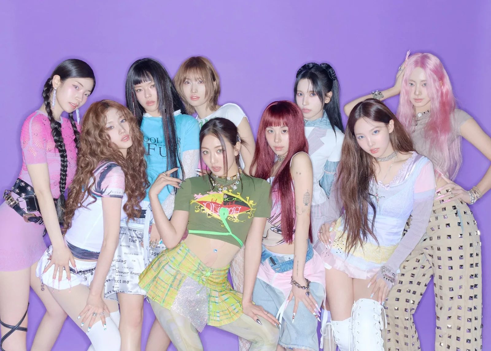 Phương Mỹ Chi thách thức BlackPink neo giữ Top trending, fan Việt cày đến cùng - Hình 2