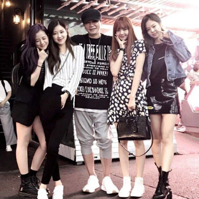 Yang Hyun Suk hiếm hoi rơi lệ vì BLACKPINK: Lời thú nhận không ai ngờ tới! - Hình 4