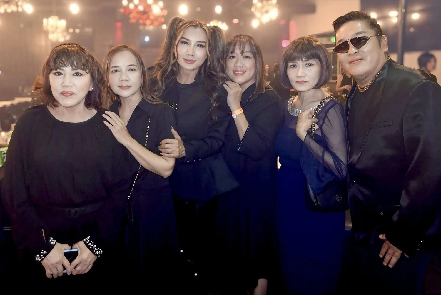 Linda Trang Đài nghi ly hôn Tommy, vội đính chính, réo hai đàn em phản bội - Hình 6