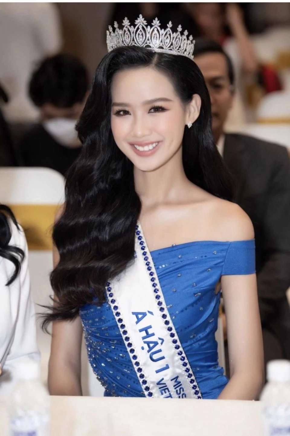 Dì Julia ưng bụng Bảo Ngọc thi Miss World, thái độ Miss Intercontinental mới sốc - Hình 4