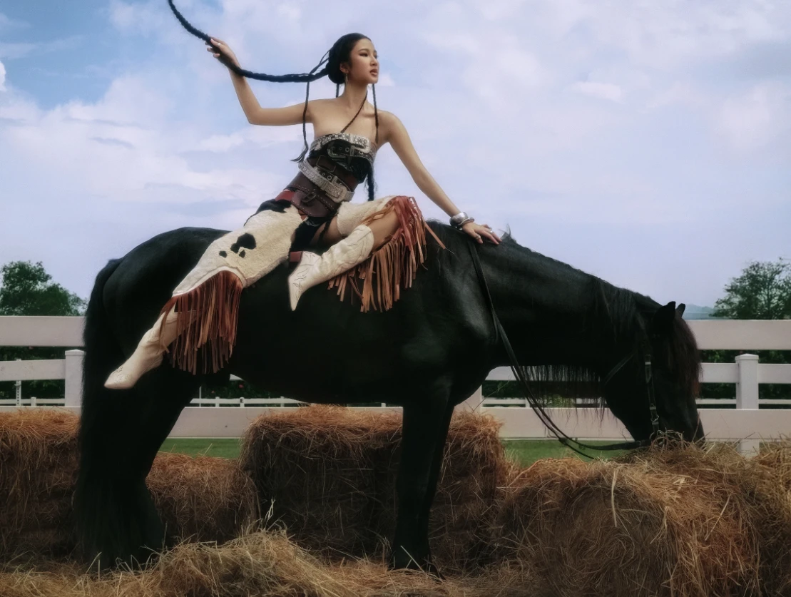 Nàng Mơ ngã ngựa, luật chơi mới sốc, drama lật tẩy thí sinh VN Next Top Model - Hình 3