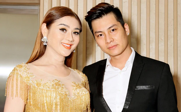 Sao nữ Vbiz bị hải quan giữ lại vì mặt lạ hoắc sau khi phẫu thuật thẩm mỹ, thừa nhận sức khỏe yếu đi rõ rệt - Hình 9