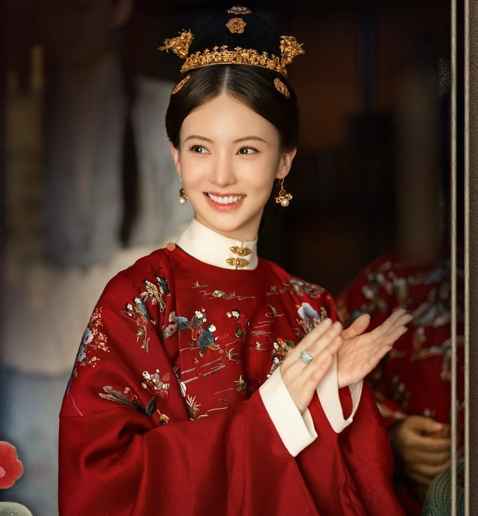 Kim Thần 11 năm gắn bó với môn múa, vụt sáng thành minh tinh Cbiz với 1 cú hit - Hình 4