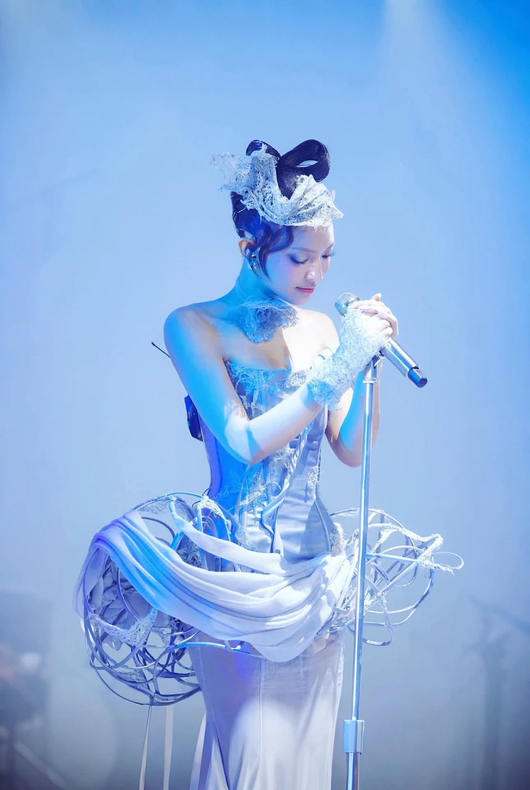 Phương Ly cạch mặt Em xinh từng thân thiết, động thái của đối phương mới sốc? - Hình 4