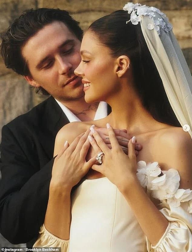 Mâu thuẫn căng với dâu trưởng, nhưng Victoria Beckham cũng từng làm mẹ chồng phiền lòng cỡ này? - Hình 1