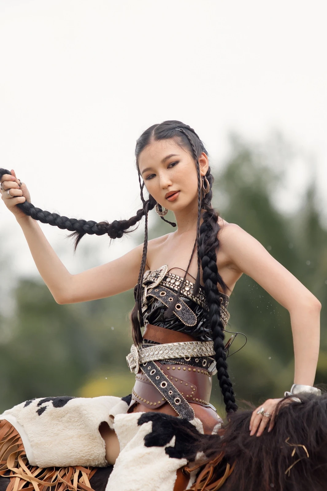 Nàng Mơ nghi bị BTC chèn ép ở nhà chung, lộ biểu cảm lạ, CĐM đòi vào giải cứu - Hình 8