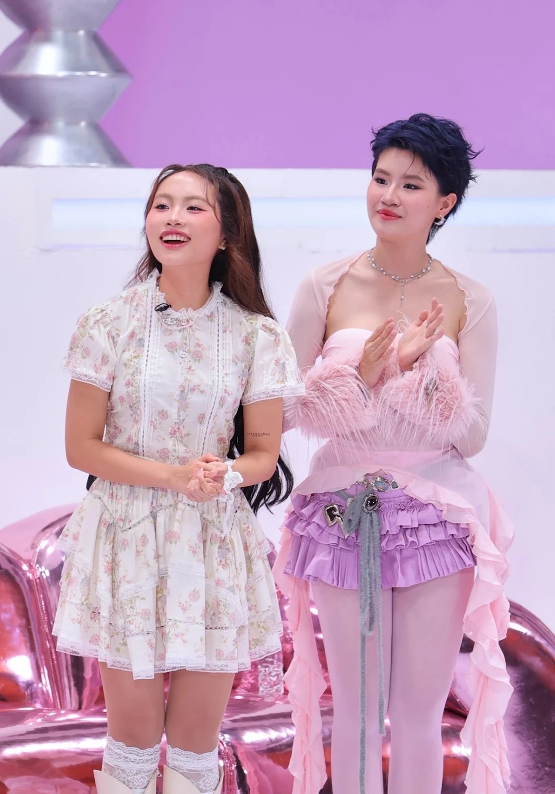Phương Mỹ Chi lộ mặt thật khi 2 Em Xinh bị loại, không giữ hình tượng? - Hình 5