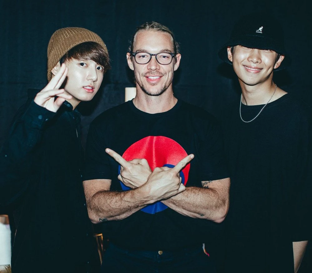 Jennie bị fan cấm giao lưu với rapper có tiền án Diplo, lộ 1 ảnh gây dậy sóng - Hình 4