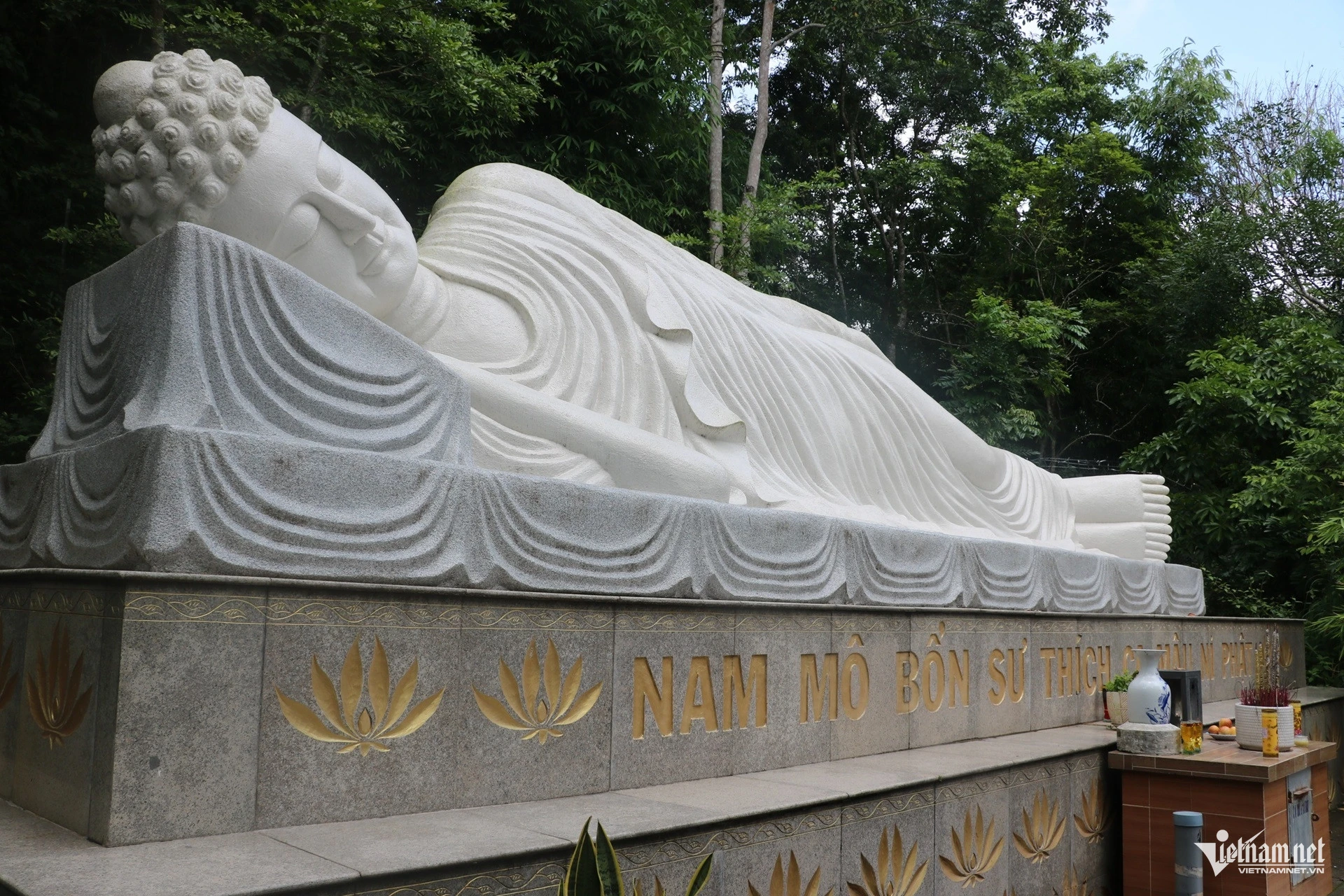 Ngôi chùa cổ trên đỉnh núi ở TPHCM và câu chuyện ít người biết về vua Gia Long - Hình 9