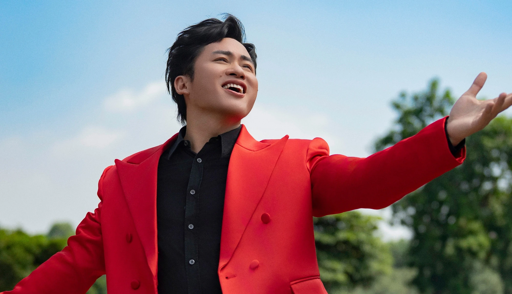 Tùng Dương: Khán giả nói ngày trước thấy tôi là tắt TV - Hình 3