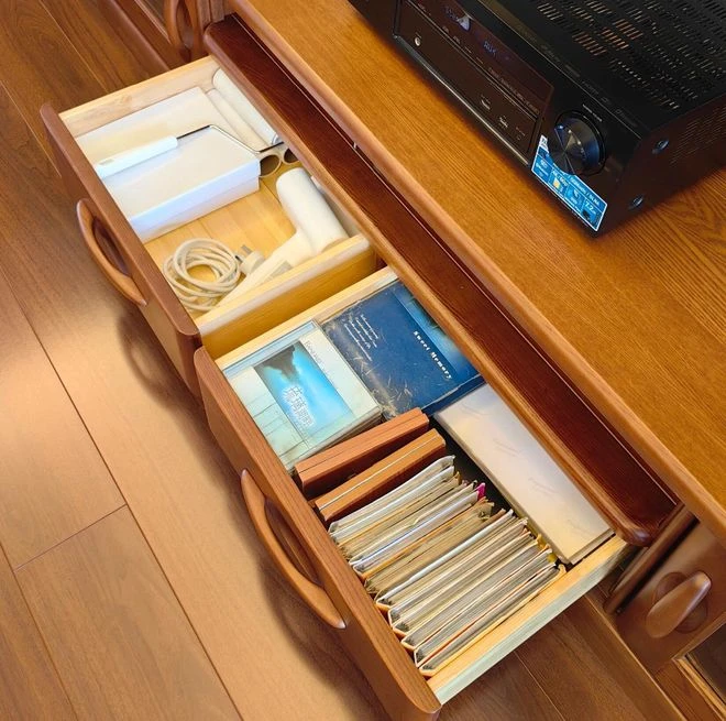 Nhà sạch đến mức nào là đỉnh? Thói quen gọn gàng của người phụ nữ 60 tuổi khiến nhiều người phải xấu hổ - Hình 12