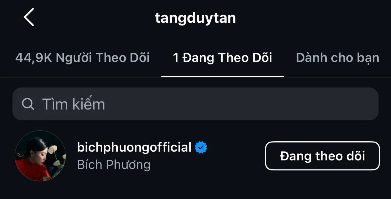 Tăng Duy Tân mê Bích Phương tới cỡ này: Tay ôm khư khư 1 thứ, miệng cười như trúng số! - Hình 2