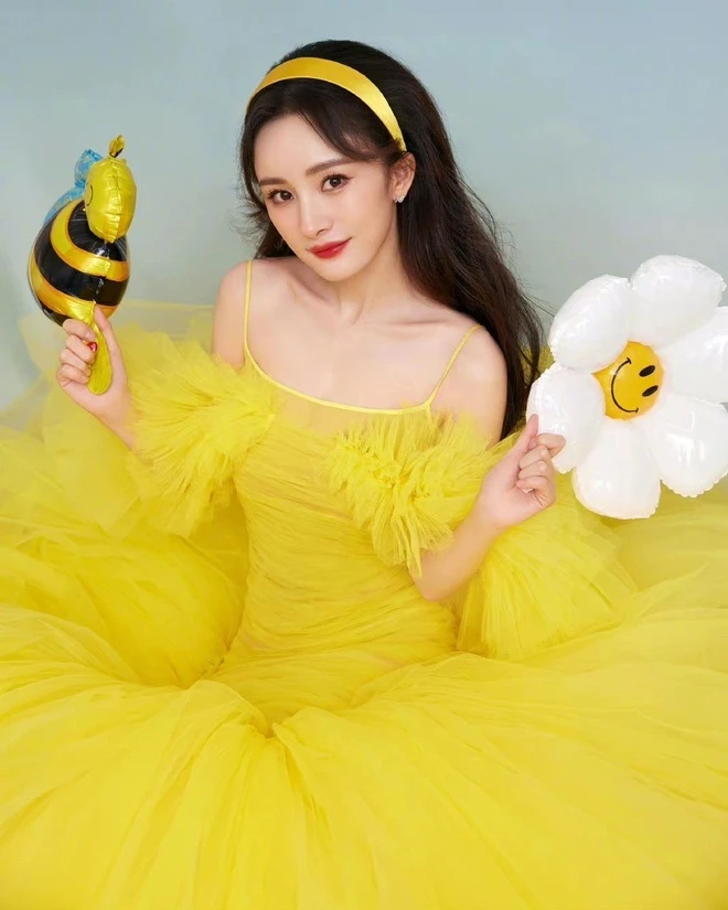 Triệu Lệ Dĩnh được yêu thích hơn Dương Mịch, lý do liên quan đến việc làm mẹ? - Hình 7