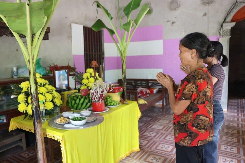 Vụ chuyển 50 triệu đưa người thân về nhà: Em trai bức xúc, đội cứu hộ lên tiếng - Hình 4