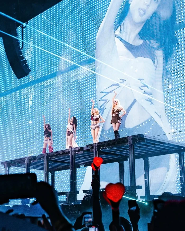 BLACKPINK nhuộm hồng Wembley vì Spice Girls, chỉ fan tinh ý mới nhận ra lý do - Hình 5